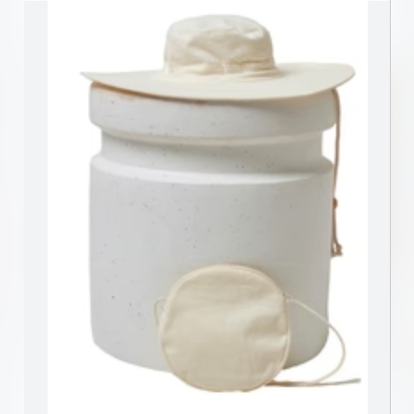 L SPACE KOKOMO Cream Color HAT SET - Picture 3 of 6